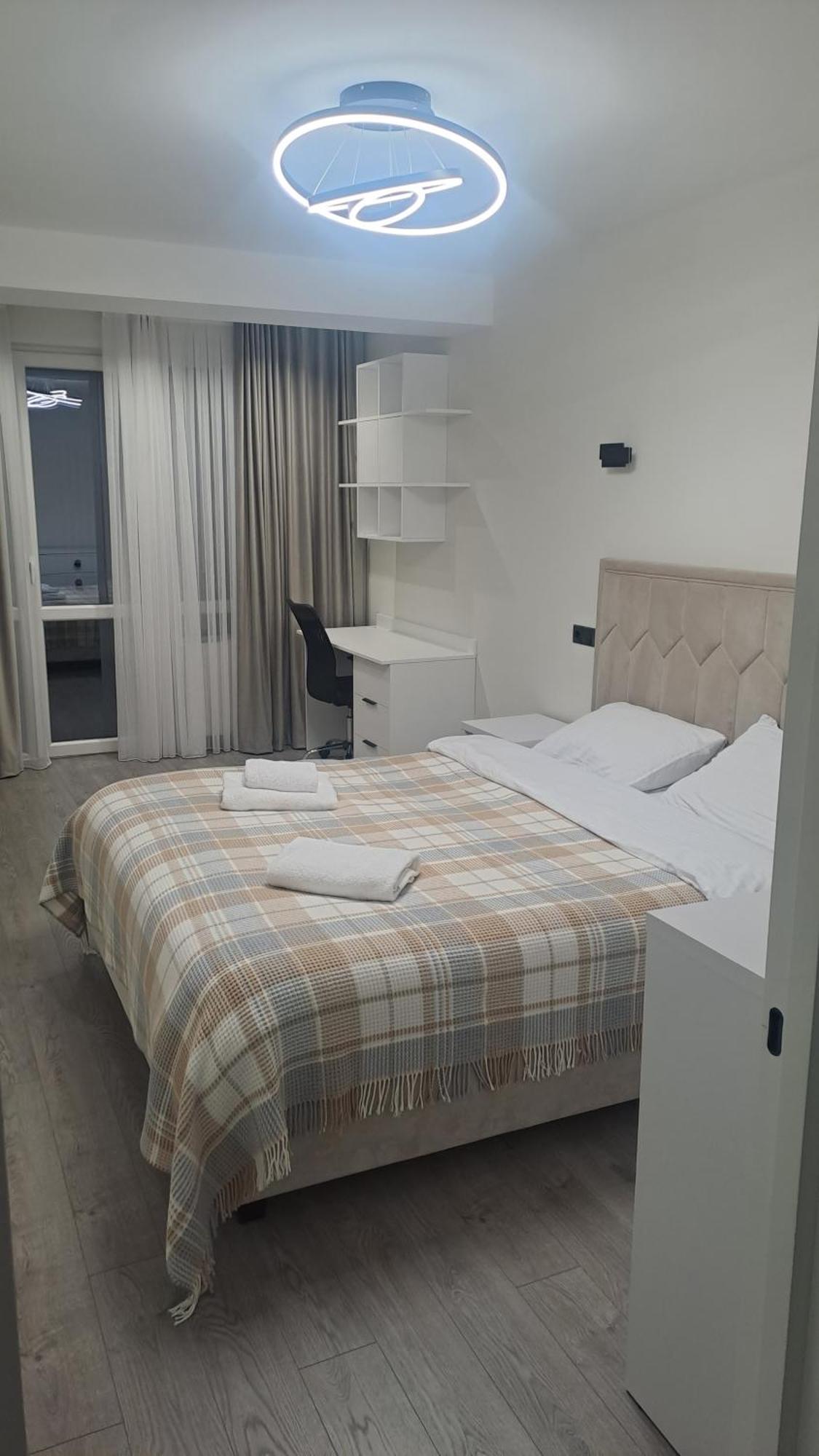 Аэропорт Кишинев 24&24 Apartment Екстериор снимка