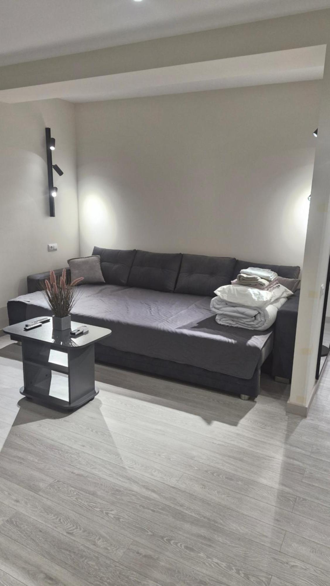 Аэропорт Кишинев 24&24 Apartment Екстериор снимка